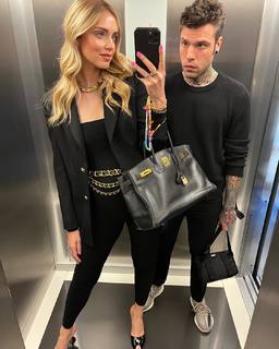 Chiara Ferragni feet photo thumbnail