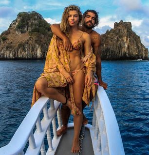 Grazi Massafera feet photo thumbnail
