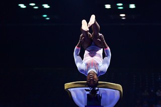 Simone Biles feet photo thumbnail