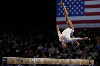 Simone Biles feet photo thumbnail