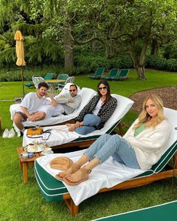 Chiara Ferragni feet photo thumbnail