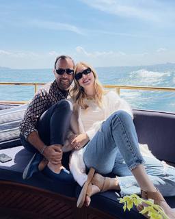 Chiara Ferragni feet photo thumbnail