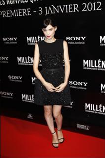 Rooney Mara feet photo thumbnail