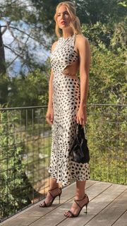Mandy Moore feet photo thumbnail
