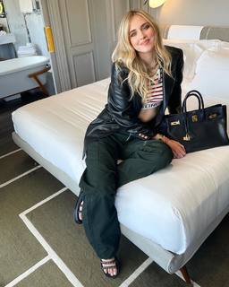 Chiara Ferragni feet photo thumbnail