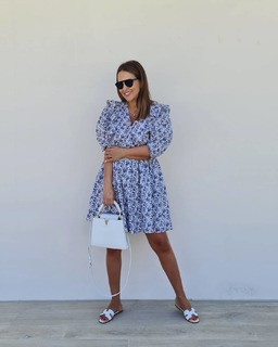 Paula Echevarría feet photo thumbnail