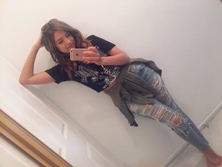 Imane Pokimane Anys feet photo thumbnail