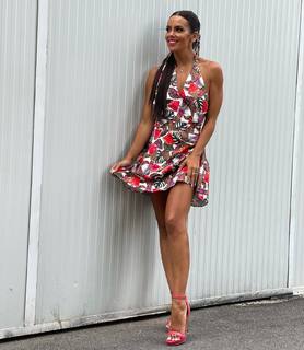 Cristina Pedroche feet photo thumbnail
