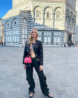 Chiara Ferragni feet photo thumbnail