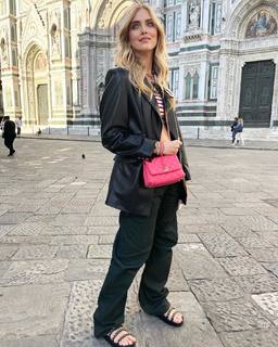 Chiara Ferragni feet photo thumbnail