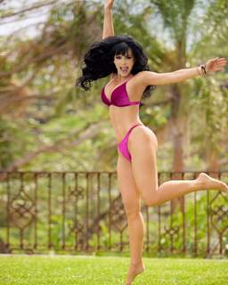 Maribel Guardia feet photo thumbnail