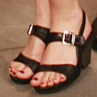 Lívia Andrade feet photo 2