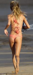 LeAnn Rimes feet photo thumbnail