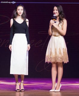 Angelababy feet photo thumbnail
