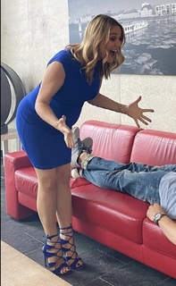 Alina Merkau feet photo thumbnail