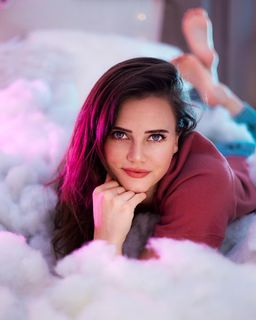 Tiffany Alvord feet photo thumbnail
