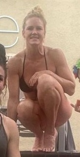 Holly Holm feet photo thumbnail