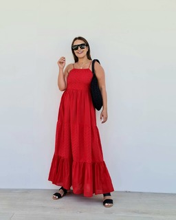 Paula Echevarría feet photo thumbnail