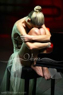 Vera Brezhneva feet photo thumbnail