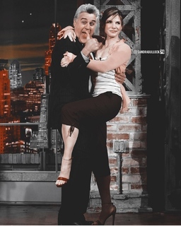Sandra Bullock feet photo thumbnail