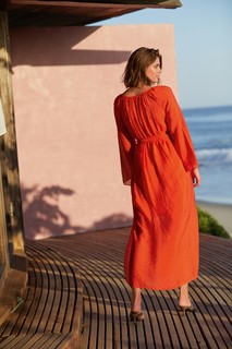 Taylor Hill feet photo thumbnail