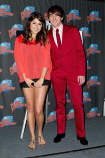Daniella Monet feet photo thumbnail