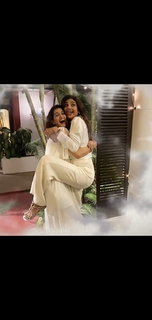 Shilpa Shetty Kundra feet photo thumbnail