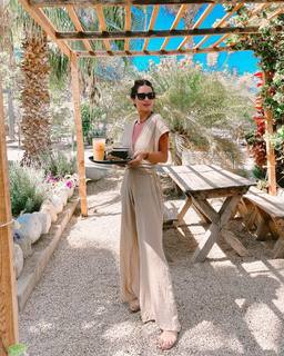 Zaira Nara feet photo thumbnail