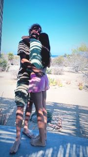 Zaira Nara feet photo thumbnail