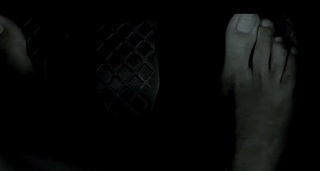 Olga Kurylenko feet photo thumbnail