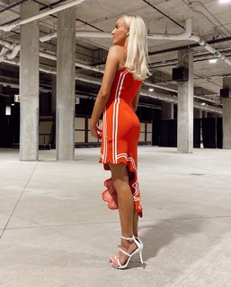 Nastia Liukin feet photo thumbnail