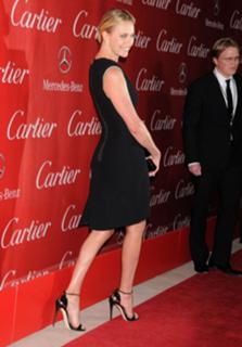 Charlize Theron feet photo thumbnail