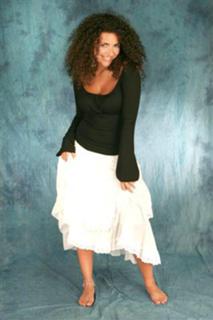 Serena Rossi feet photo 1