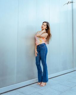 Jannat Zubair Rahmani feet photo thumbnail