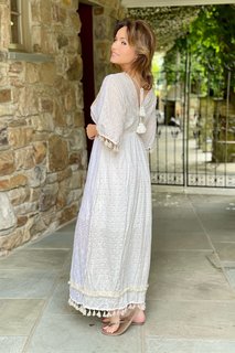 Lisa Robertson feet photo thumbnail