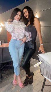Haifa Wehbe feet photo thumbnail