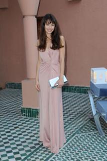 Olga Kurylenko feet photo thumbnail