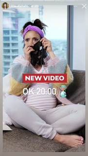 Klaudia Halejcio feet photo thumbnail