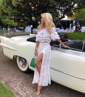 Victoria Silvstedt feet photo thumbnail