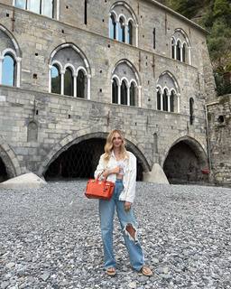 Chiara Ferragni feet photo thumbnail