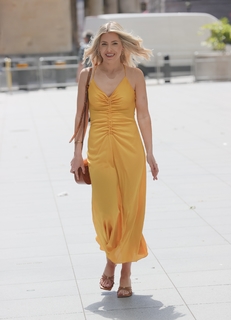 Mollie King feet photo thumbnail