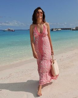 Caterina Balivo feet photo thumbnail