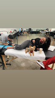 Vanessa Hudgens feet photo thumbnail