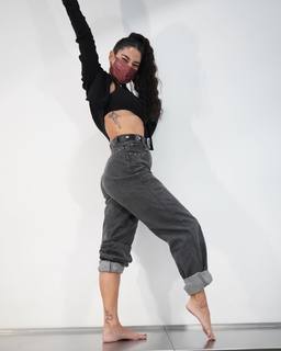 Vanessa Hudgens feet photo thumbnail