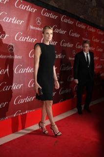 Charlize Theron feet photo thumbnail