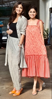 Shilpa Shetty Kundra feet photo thumbnail