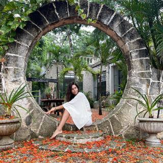 Zaira Nara feet photo thumbnail