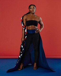 Simone Biles feet photo thumbnail