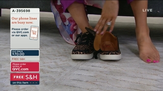 Courtney Khondabi feet photo thumbnail