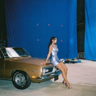 Dua Lipa feet photo thumbnail
